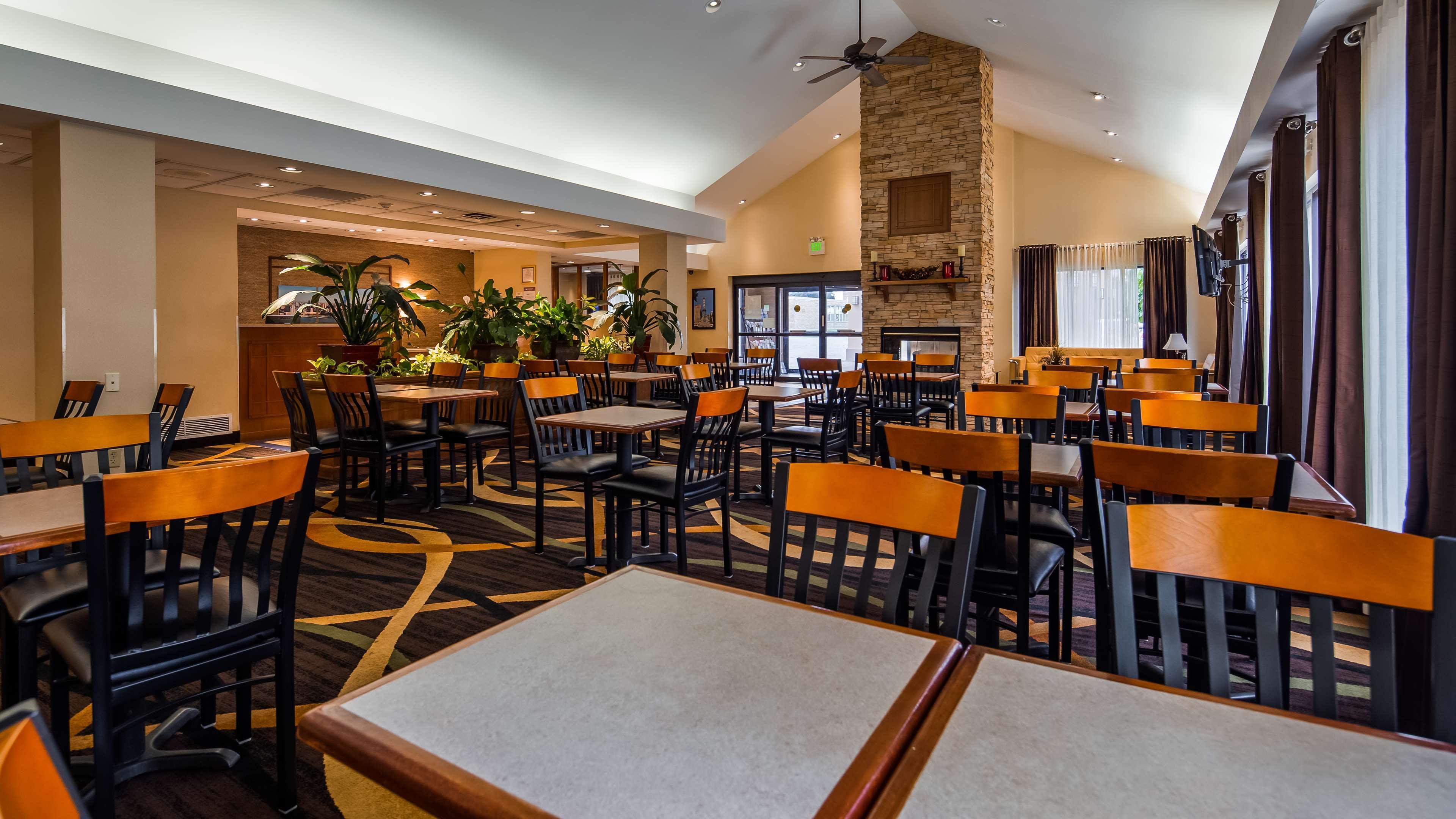 Best Western Galleria Inn & Suites Cheektowaga Luaran gambar