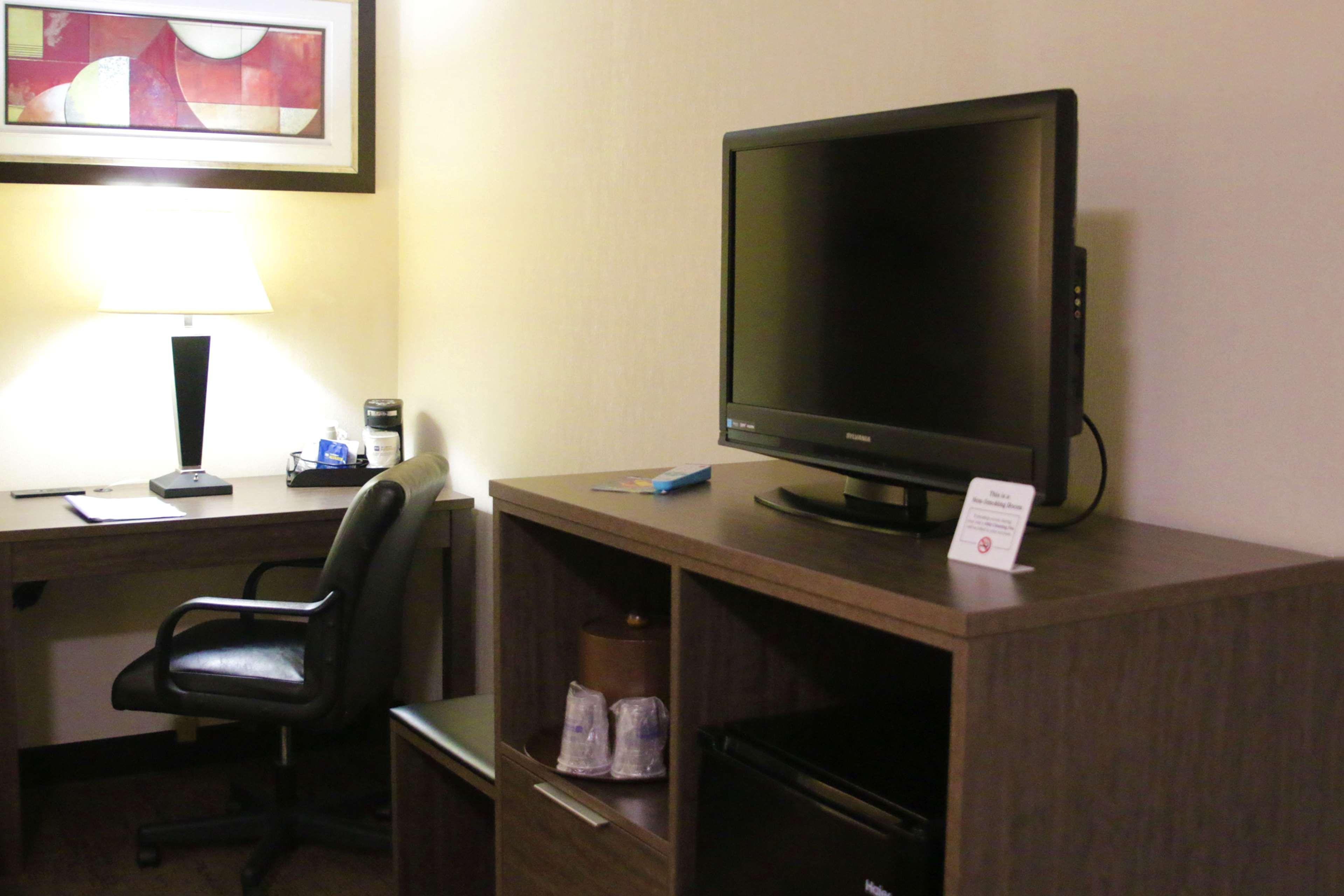 Best Western Galleria Inn & Suites Cheektowaga Luaran gambar